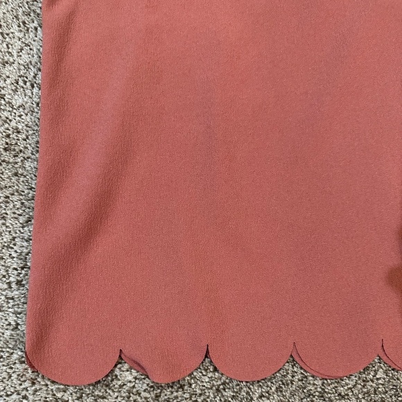 Scalloped Hem Pink Top - Picture 2 of 5